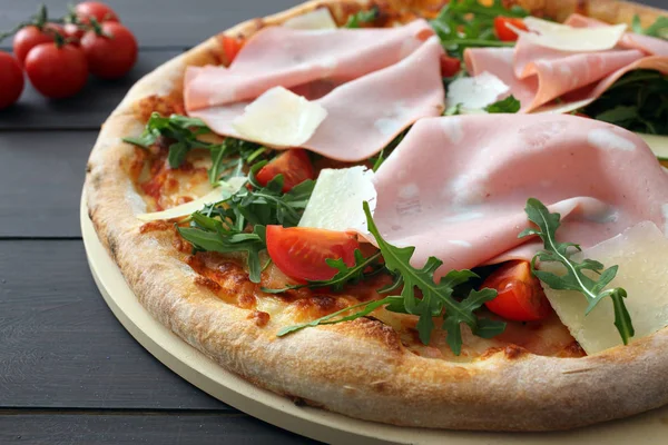 Fast Food Pizza Tradizionale Vari Sapori — Foto Stock