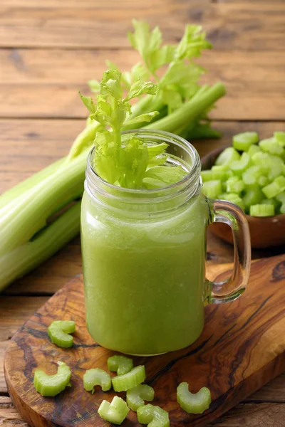 Fresh Organic Green Smoothie Mason Jar — Stock Photo, Image