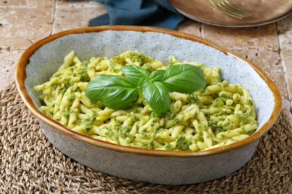 Italian Pasta Pesto Ceramic Bowl — Stock Photo, Image