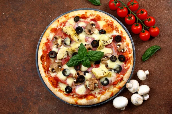 Leckere Pizza Von Oben Leckere Pizza Mit Zutaten Hintergrund — Stockfoto