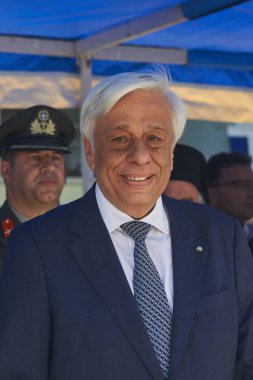 Alexandroupoli, Yunanistan-Mayıs 14, 2018:Greek Başkan Prokopis Pavlopoulos. Selebration Dedeağaç Bağımsızlık günü geçit.  