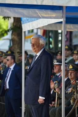 Alexandroupoli, Yunanistan-Mayıs 14, 2018:Greek Başkan Prokopis Pavlopoulos. Selebration Dedeağaç Bağımsızlık günü geçit.  