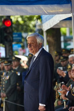 Alexandroupoli, Yunanistan-Mayıs 14, 2018:Greek Başkan Prokopis Pavlopoulos. Selebration Dedeağaç Bağımsızlık günü geçit.  
