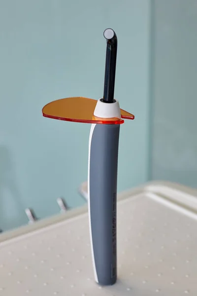 牙医设备 用于口腔保健的牙科工具 — 图库照片