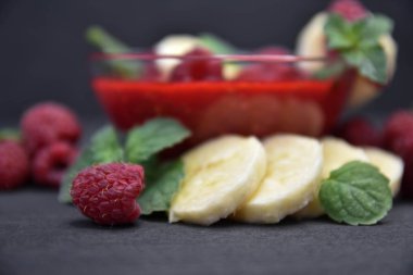 Ahududu smoothies, sanat yumuşak odak