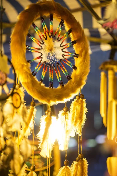 Hint Rüya yakalayıcı gökkuşağı boncuklar sarı kürk ve tüy