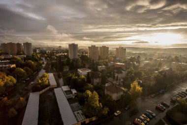 Prague, Çek Cumhuriyeti, 11 Ekim 2013: Branik ve Novodvorska toplu konut kentsel bölge görünümü