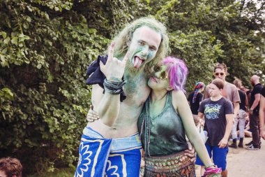 Kostrzyn nad Oder, Polonya, 4 Ağustos 2018, Woodstock Polonya Rock Festivali ziyaret edenler