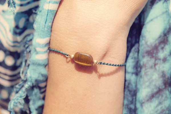 El ile küçük moda bilezik