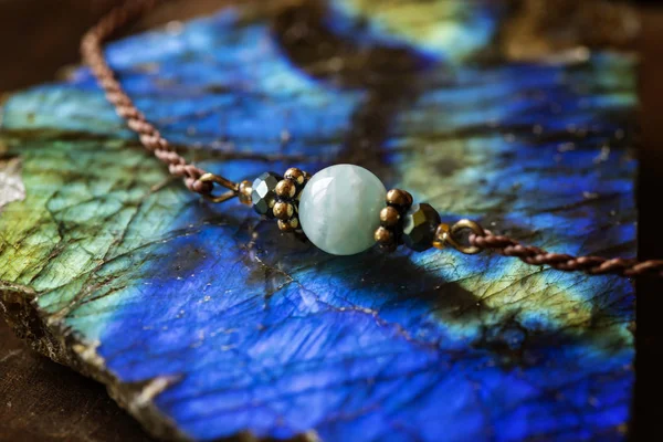 Mineral Amazonite Stone Bead Tiny Bracelet Detail — Stock Photo, Image