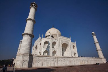 Agra şehrinde Tac Mahal sarayı, Hindistan