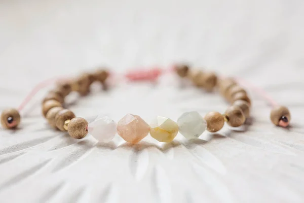 Morganite Fazeted Stone Beads Yoga Spiritual Bracelet — Stock Photo, Image