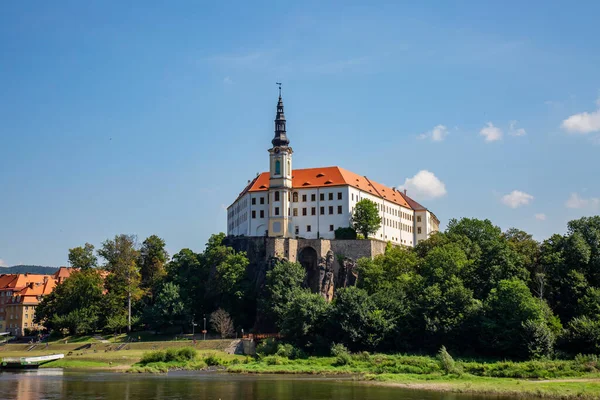 Zamek Decin Dramatycznym Niebem Republika Czeska — Zdjęcie stockowe