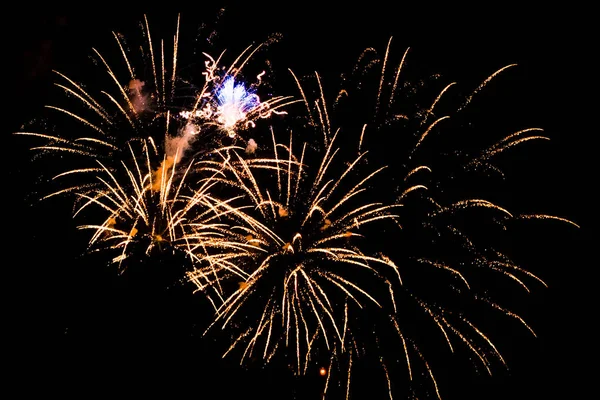 Πυροτεχνήματα Που Εκρήγνυνται Κατά Διάρκεια Της Ιουλίου Στο Γκραντ Ράπιντς — Φωτογραφία Αρχείου