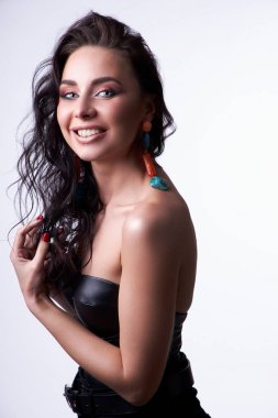 Güzel. Stüdyo portresini kapat.