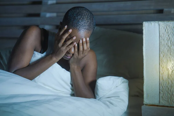 Lifestyle Night Portrait Young Sad Stressed Black Afro American Woman — Stock Photo, Image