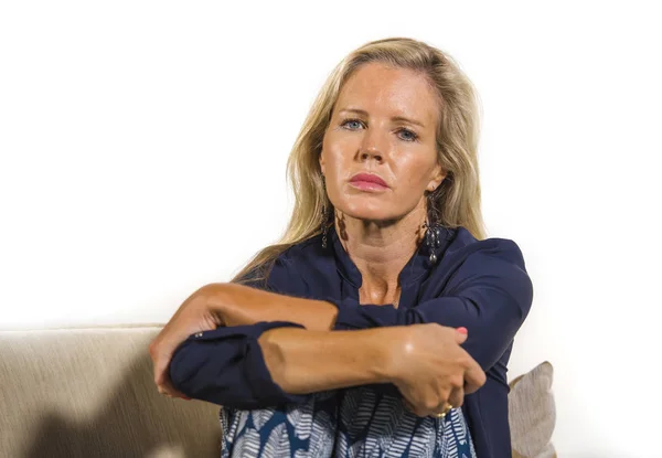 40S Depressed Anxious Beautiful Blonde Woman Suffering Depression Feeling Frustrated — Stock Photo, Image