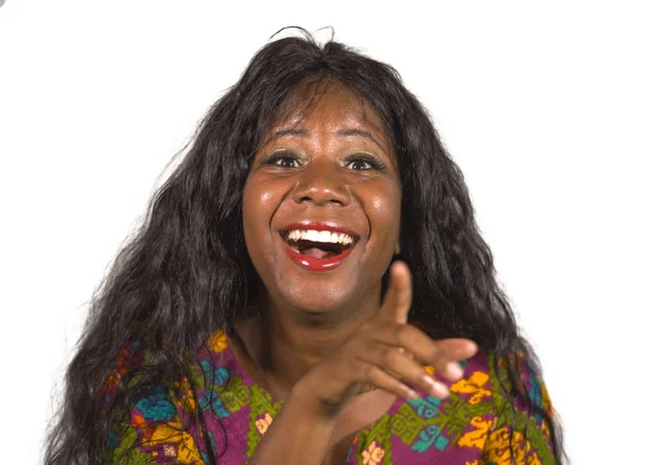 Mutlu Çekici Siyah Afrikalı Amerikalı Kadın Neşeli Heyecanlı Gülümseyen Neşeli — Stok fotoğraf