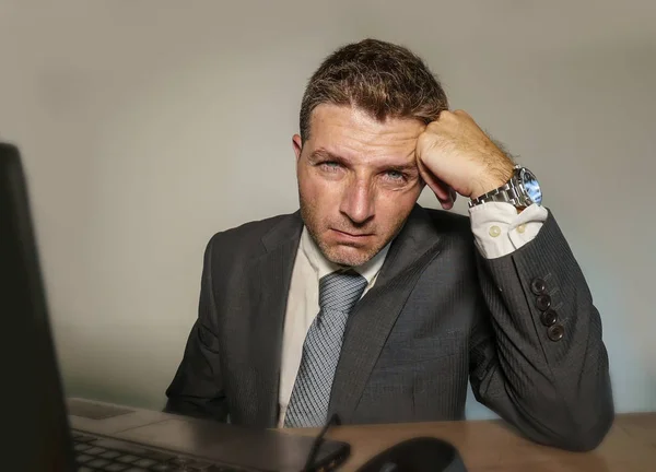 Young Desperate Depressed Business Man Suffering Problem Depression Office Desk — Stock Photo, Image