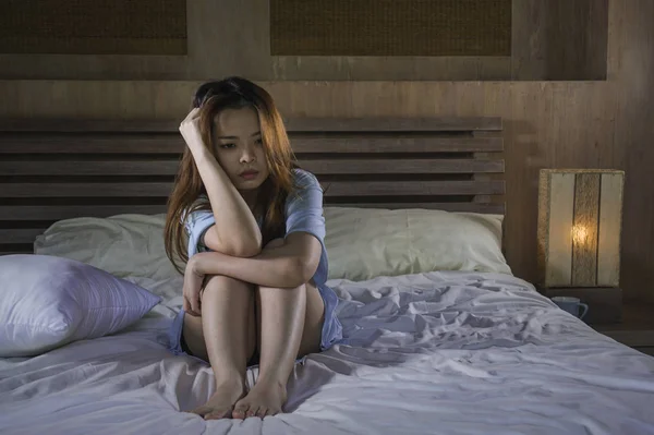 Young Beautiful Depressed Asian Korean Woman Crying Bed Night Having — Stock Photo, Image