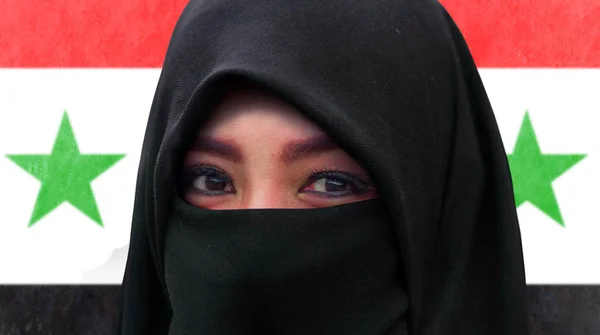 Portrait Rapproché Belle Femme Musulmane Dans Islam Traditionnel Burqa Foulard — Photo