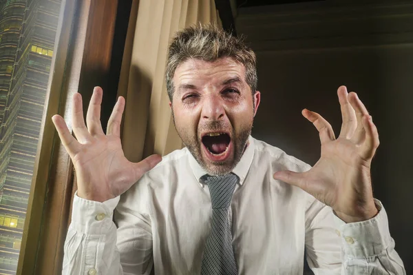 Crazy Zdůraznil Zoufalé Obchodní Muž Křičí Nemocný Trpí Stres Pocit — Stock fotografie