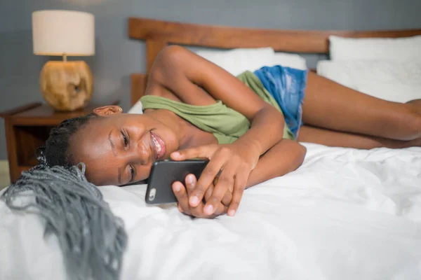 Lifestyle Home Portrait Young Happy Attractive Black Afro American Woman — Stock Photo, Image