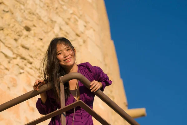 Retrato Estilo Vida Jovem Feliz Bonita Mulher Turística Asiática Coreana — Fotografia de Stock