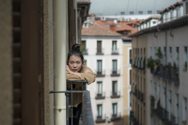 Dramático Retrato Joven Hermosa Triste Deprimida Asiática Japonesa Mujer Sintiéndose — Foto de Stock