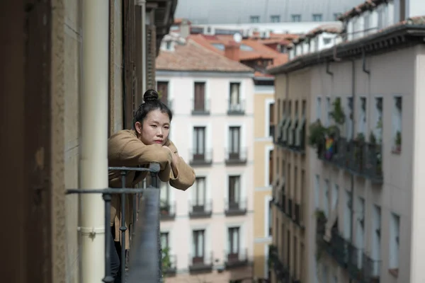 Dramático Retrato Joven Hermosa Triste Deprimida Asiática Japonesa Mujer Sintiéndose — Foto de Stock