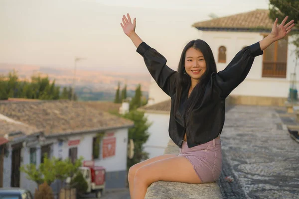 Estilo Vida Retrato Joven Hermosa Feliz Turista Coreana Asiática Teniendo — Foto de Stock