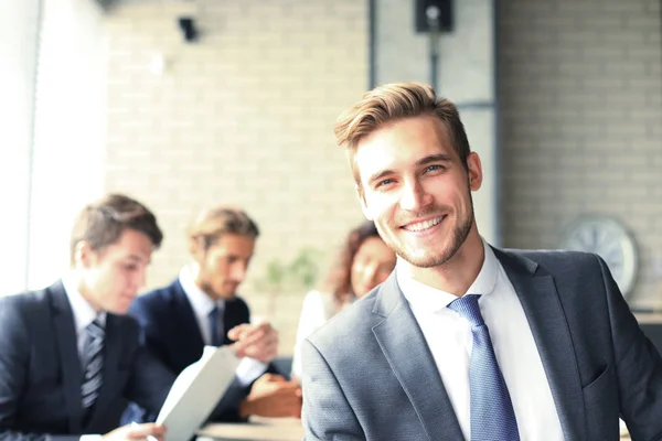 Zakenman Met Collega Achtergrond — Stockfoto