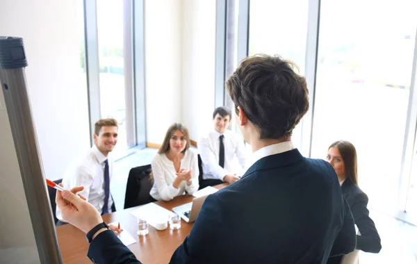 Presentazione Aziendale Lavagna Fogli Mobili Formazione Del Team Ufficio — Foto Stock