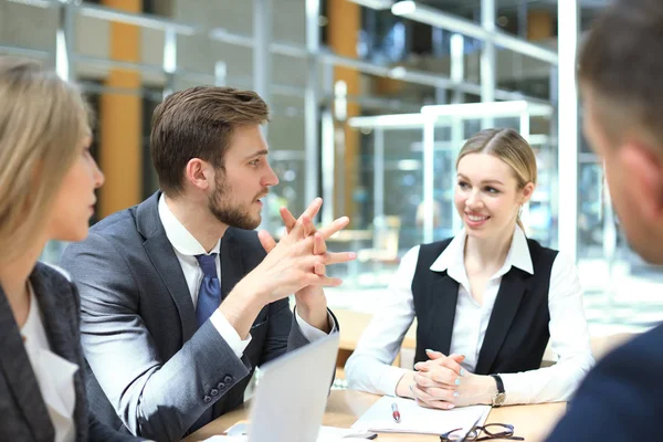 Business colleagues discussing new opportunities. people and technology. — Stock Photo, Image