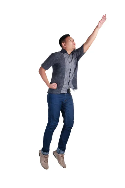 Junger Asiatischer Mann Blauer Jeans Und Batikhemd Levitationsgeste Isoliert Auf — Stockfoto