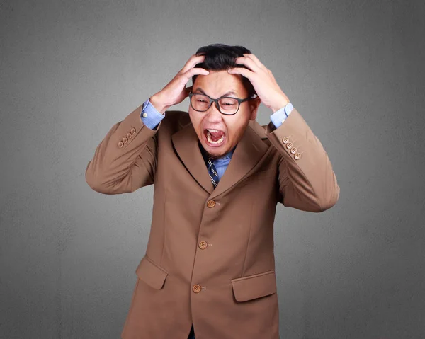 Jovem Empresário Asiático Vestindo Terno Estressado Expressão Raiva Close Retrato — Fotografia de Stock