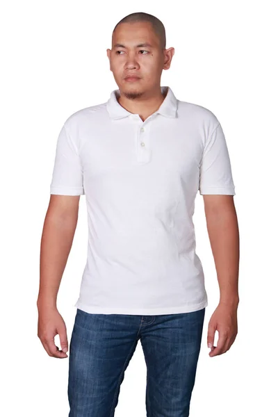 白のポロ シャツ モックアップ フロント ビュー 男性モデル摩耗の真っ白なシャツのモックアップ ポロシャツ デザイン テンプレートです 空白の — ストック写真