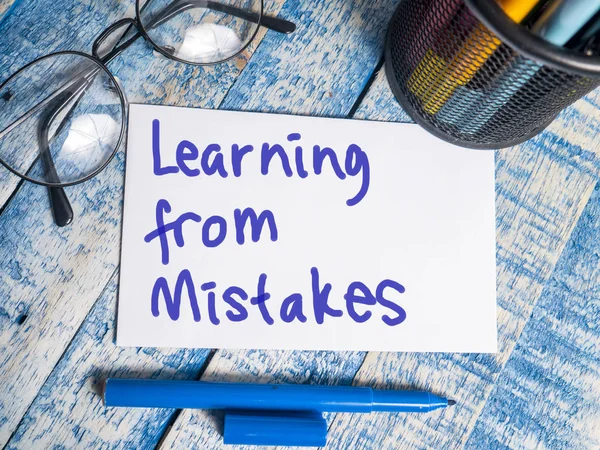 Aprendiendo Errores Negocios Motivacionales Citas Inspiradoras Palabras Tipografía Vista Superior —  Fotos de Stock