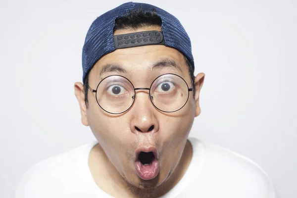 Foto Imagem Jovem Engraçado Asiático Homem Chocado Surpreso Expressão Com — Fotografia de Stock