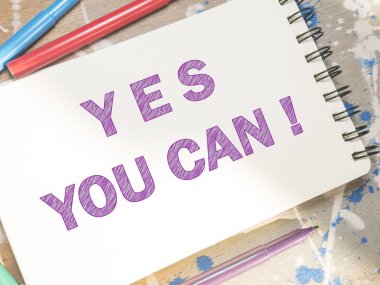 Evet yapabilirsin, iş motivasyonel ilham tırnak, kelime tipografi yazı kavramı