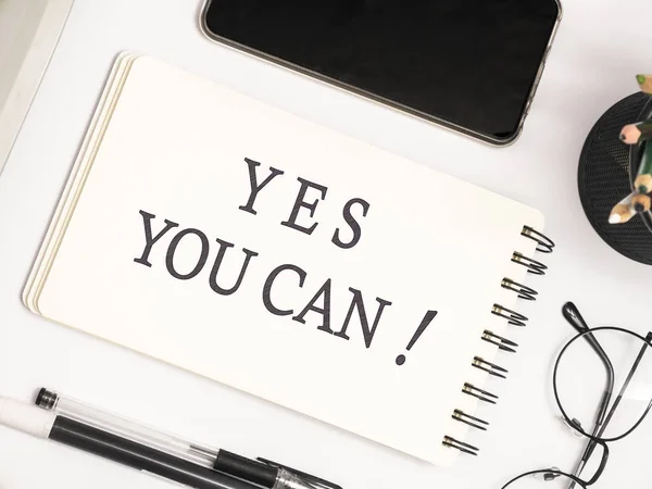 Yes You Can Citazioni Motivazionali Imprenditoriali Parole Tipografia Lettering Concept — Foto Stock