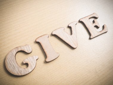 Ahşap kelime mektupta, motivasyon kendini geliştirme iş tipografi tırnak kavramı vermek 