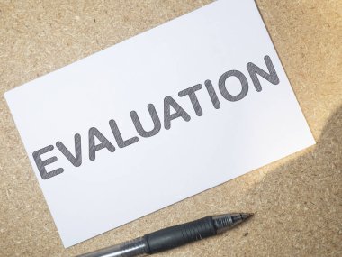 Değerlendirme, İnceleme tırnak, izleme iş denetim tipografi yazı kavramı kelime