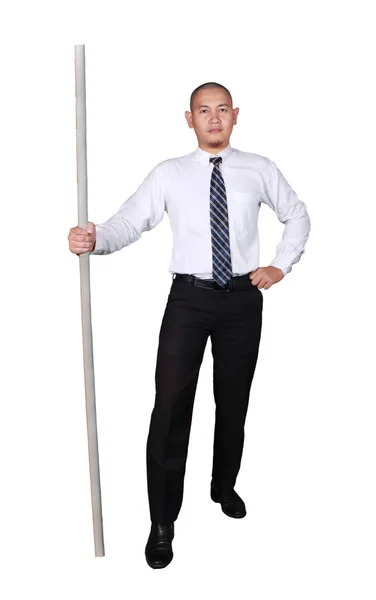 Młody Biznesmen Sobie Biały Garnitur Czarne Spodnie Stałego Trzymając Kij — Zdjęcie stockowe