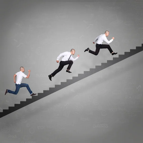 Conceito Competição Negócios Empresário Correndo Para Frente Nas Escadas Imagem — Fotografia de Stock