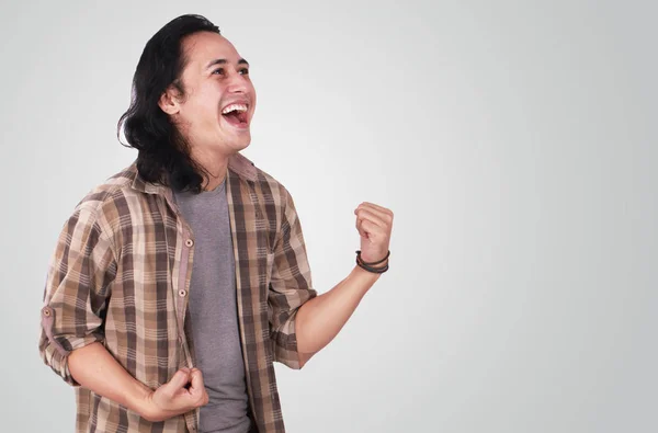 Retrato Joven Asiático Con Una Camisa Gris Casual Muestra Gesto — Foto de Stock