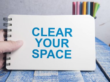 Alanınızı Temizleyin, Motivasyonel Kelimeler Tırnak Kavramı