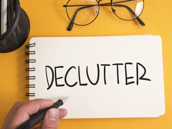 Declutter, palabras motivacionales Citas Concepto — Foto de Stock