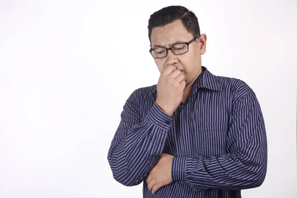 Homem preocupado ou expressão nervosa, unhas mordendo — Fotografia de Stock
