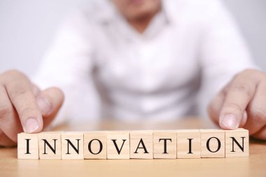 İnovasyon, Motivasyonel Kelimeler Tırnak Kavramı